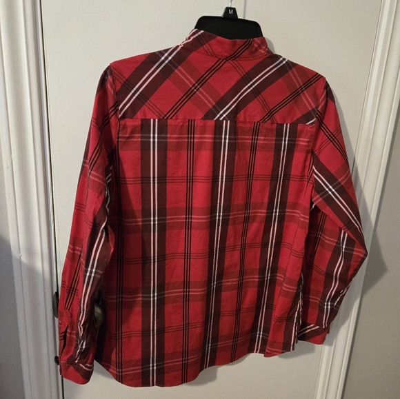 Plaid Holiday Popover Top - Picture 6 of 6